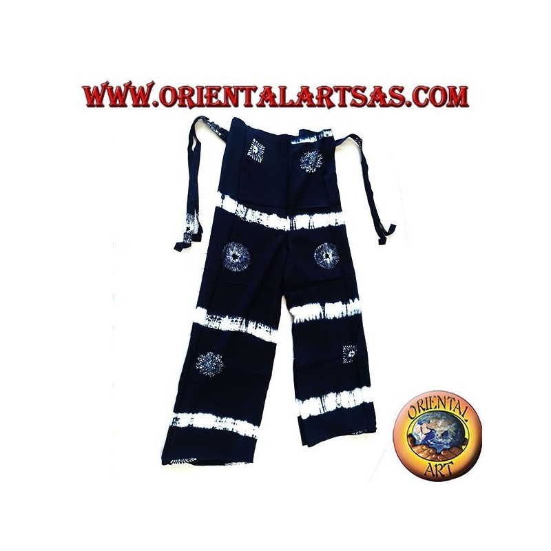 Pantapareo long unisexe bleu avec des dessins blancs de bandes horizontales et de soleils stylisés