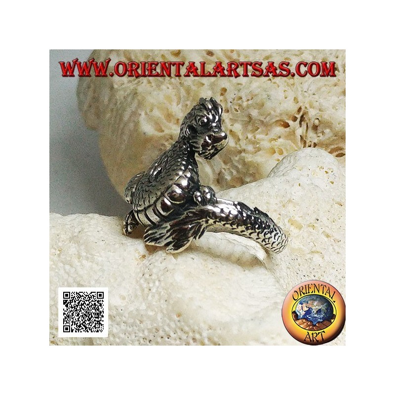 Anillo de plata, dragón Lindworm (mitología nórdica) bigotudo