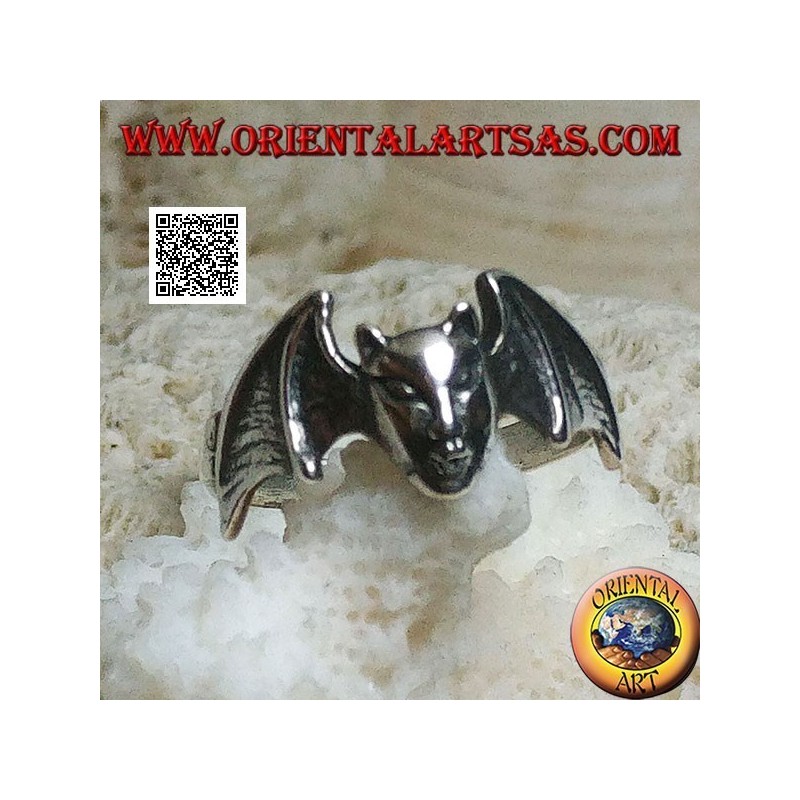 Bague en argent, tête de diable avec des ailes de chauve-souris