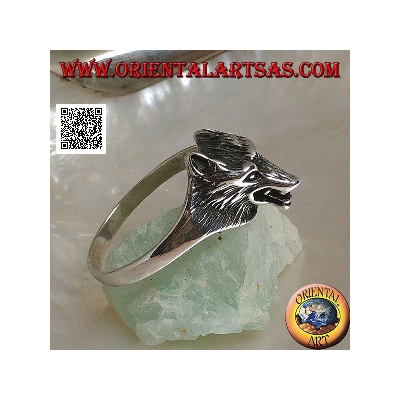Anillo de plata, tres cuartos de cabeza de lobo checoslovaco (pequeño)