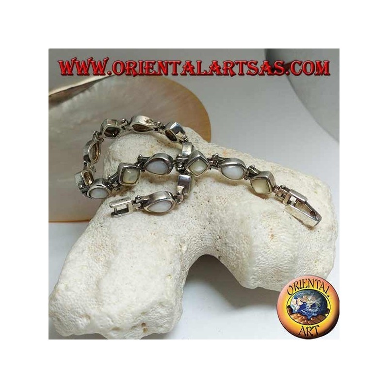 Silver bracelet with rhombus mother-of-pearl and alternate drop