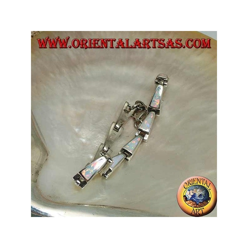 Silberarmband mit 13 gleichschenkligen Trapezoiden aus Harlekinopal