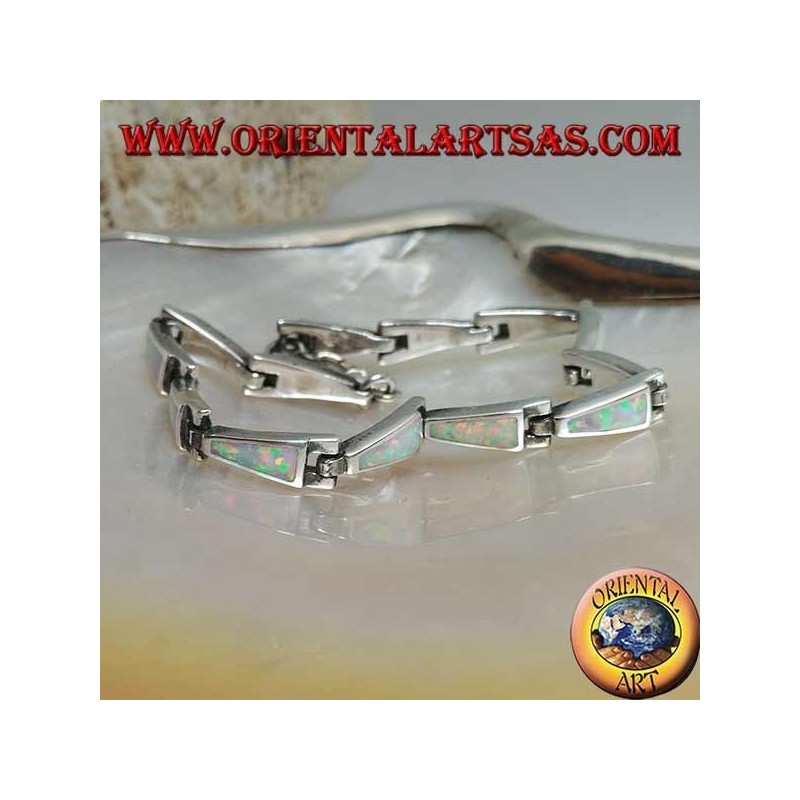 Bracciale in argento con 13 trapezi isosceli allungati in opale arlecchino
