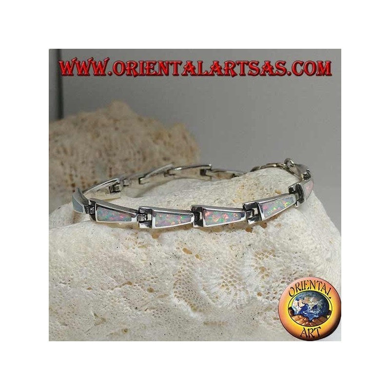 Silberarmband mit 13 gleichschenkligen Trapezoiden aus Harlekinopal
