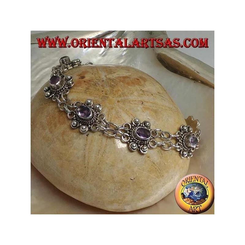 Silberarmband mit zwei Ringreihen mit 7 handgefertigten natürlichen ovalen Amethysten