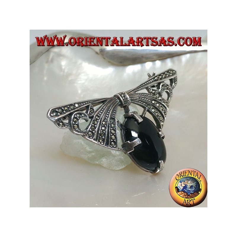 Broche en argent en forme d'arc clouté de marcassite avec onyx ovale serti dessous