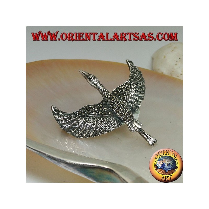 Broche de plata en forma de albatros (diomedeidae) en vuelo con alas extendidas tachonadas con marcasita