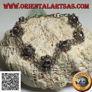 Pulsera de plata con dos hileras de anillos con 7 amatistas ovales naturales hechas a mano.