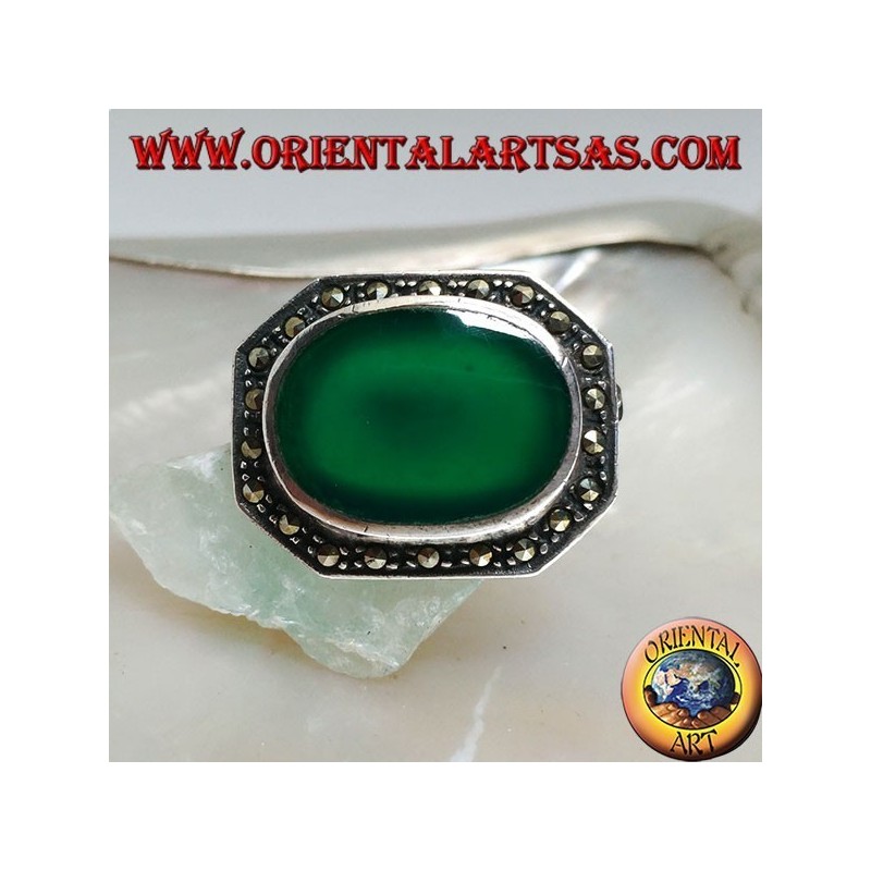Elongated octagon shaped silver brooch with large oval green agate surrounded by marcasite
