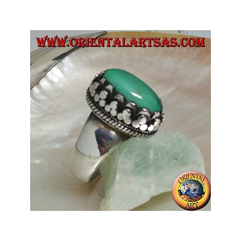 Anillo de plata con turquesa ovalada antigua tibetana natural engastada con discos con tejido lateral