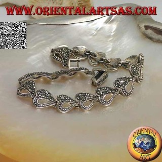 Pulsera de plata con 18 corazones medio perforados y medio tachonados con marcasita