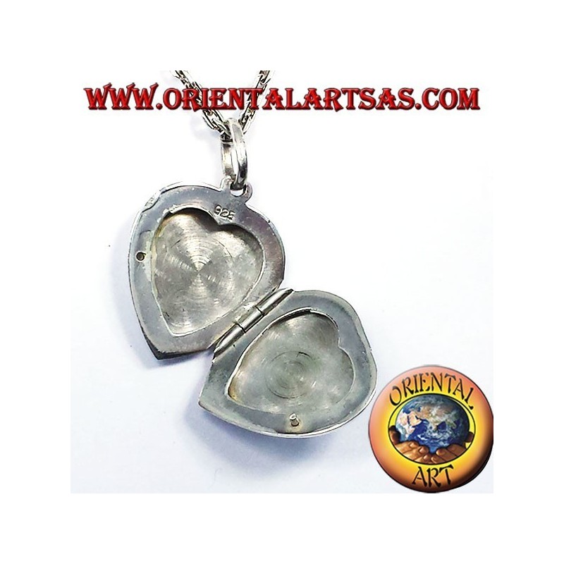 Photo holder pendant inlaid silver heart