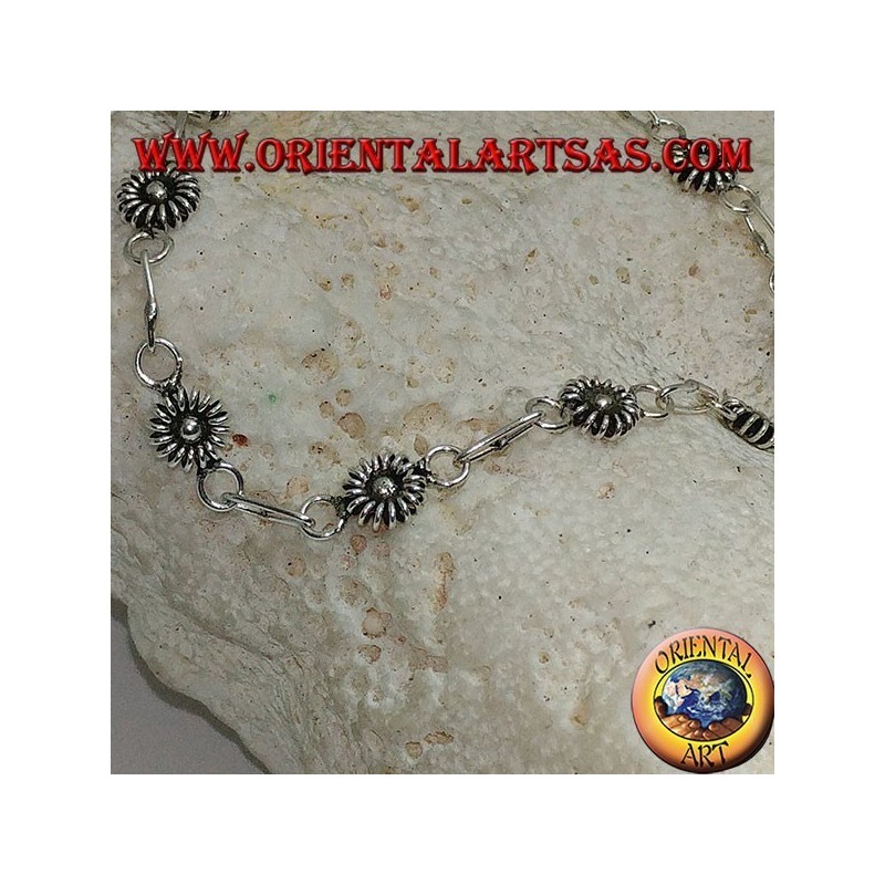 Bracelet en argent tendre avec fleurs et chaîne avec pendentif cloche