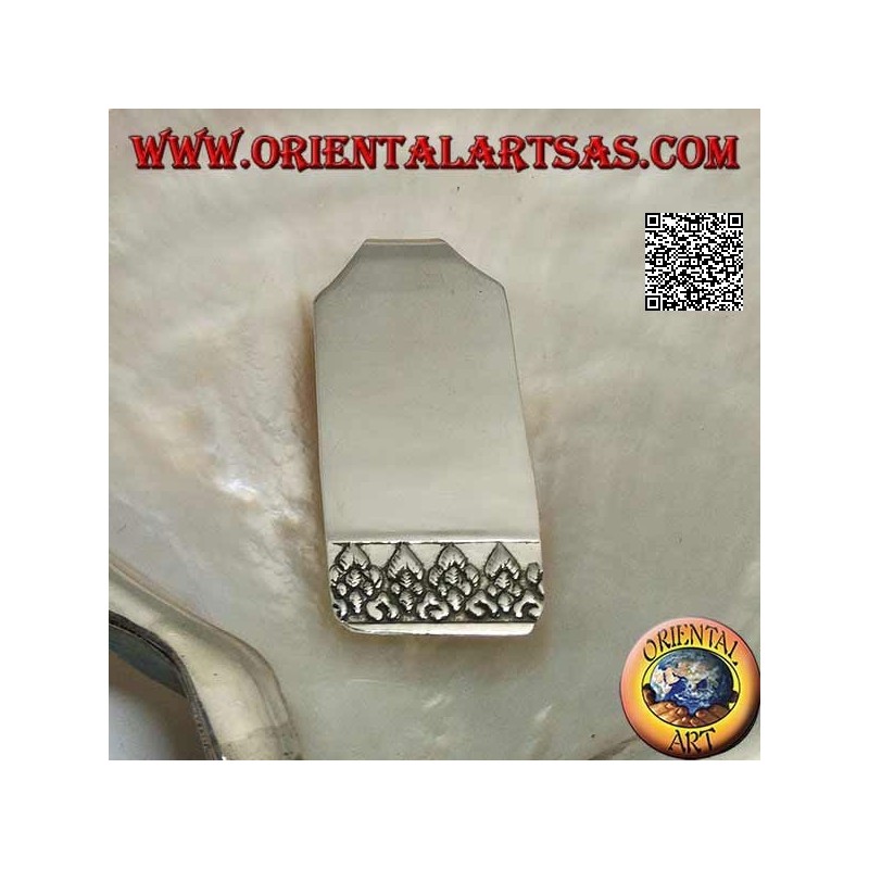 Fermasoldi / Ferma banconote in argento liscio con decorazione in rilievo sulla parte finale