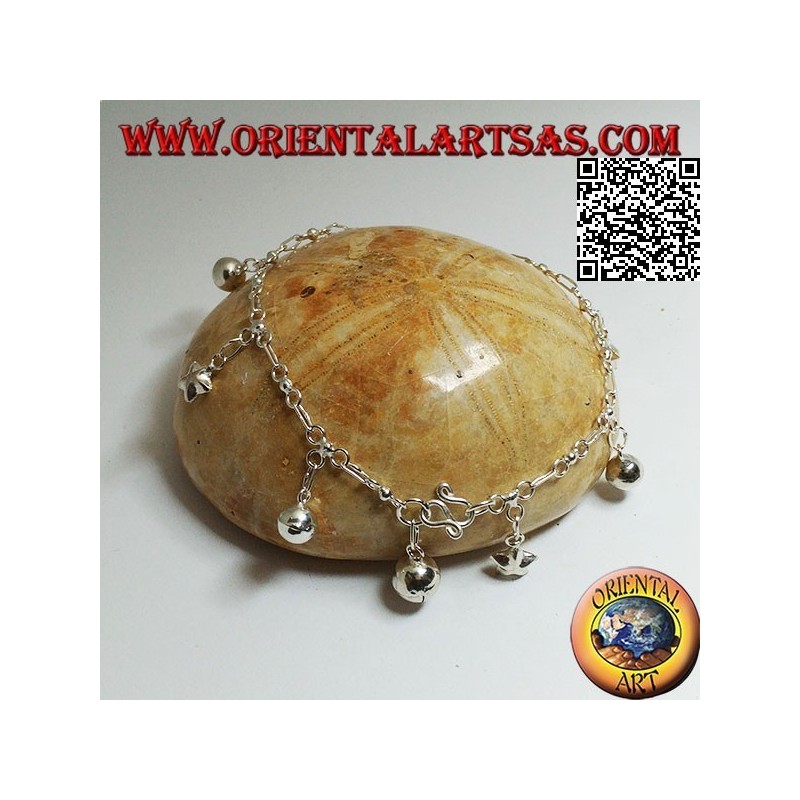 Pulsera de cadena de plata suave con estrellas colgantes y campanas