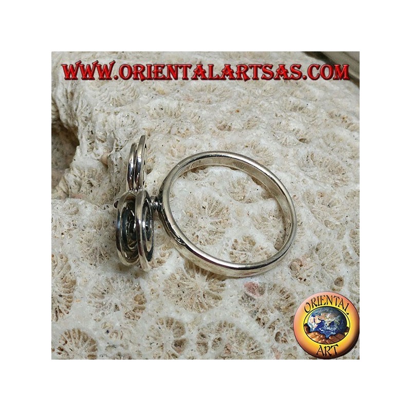 Anello in argento con 4 spirali crescenti rotanti