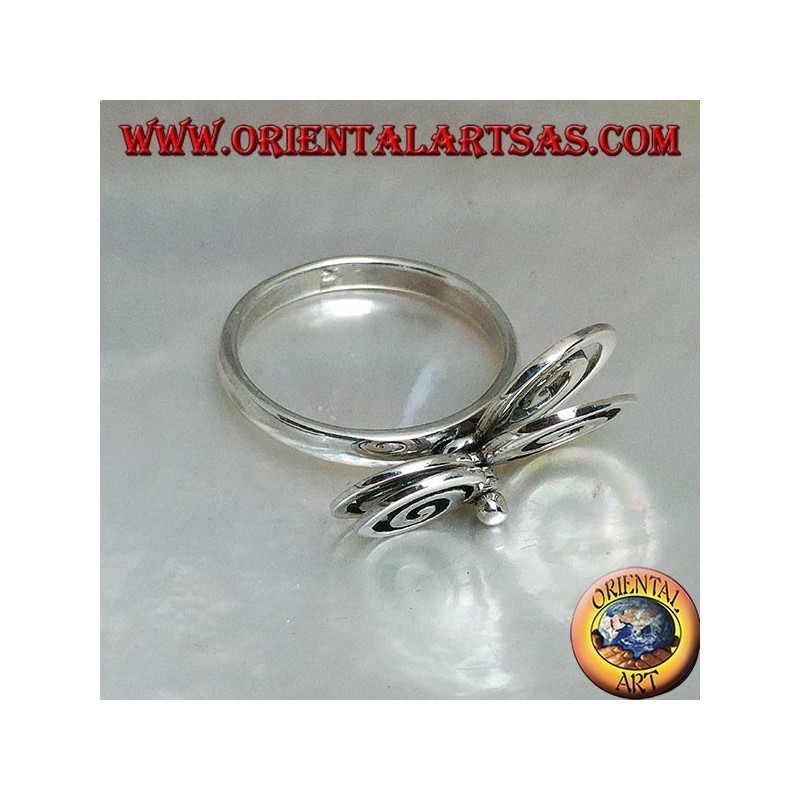 Anello in argento con 4 spirali crescenti rotanti