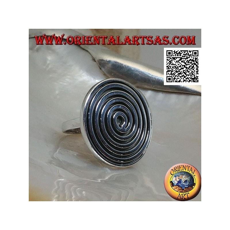 Anillo protector plateado con espiral grande