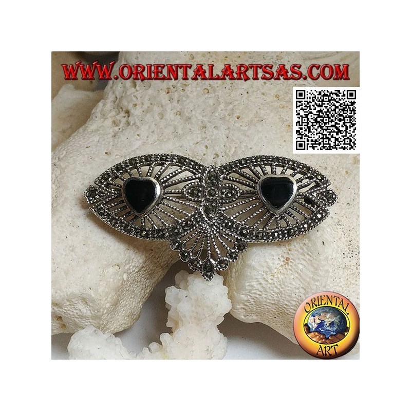 Spilla in argento con due cuori di onice su tela a filigrana con marcassite