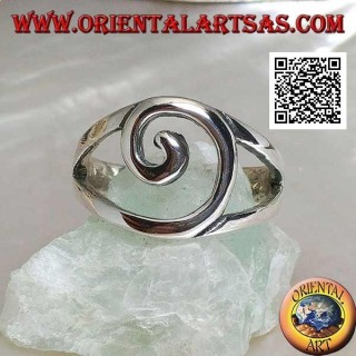 Silberring mit zentralem Spiraldraht