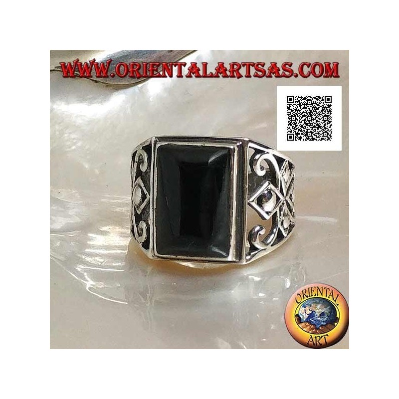 Silver ring with rectangular onyx cabochon and openwork decoration on the sides