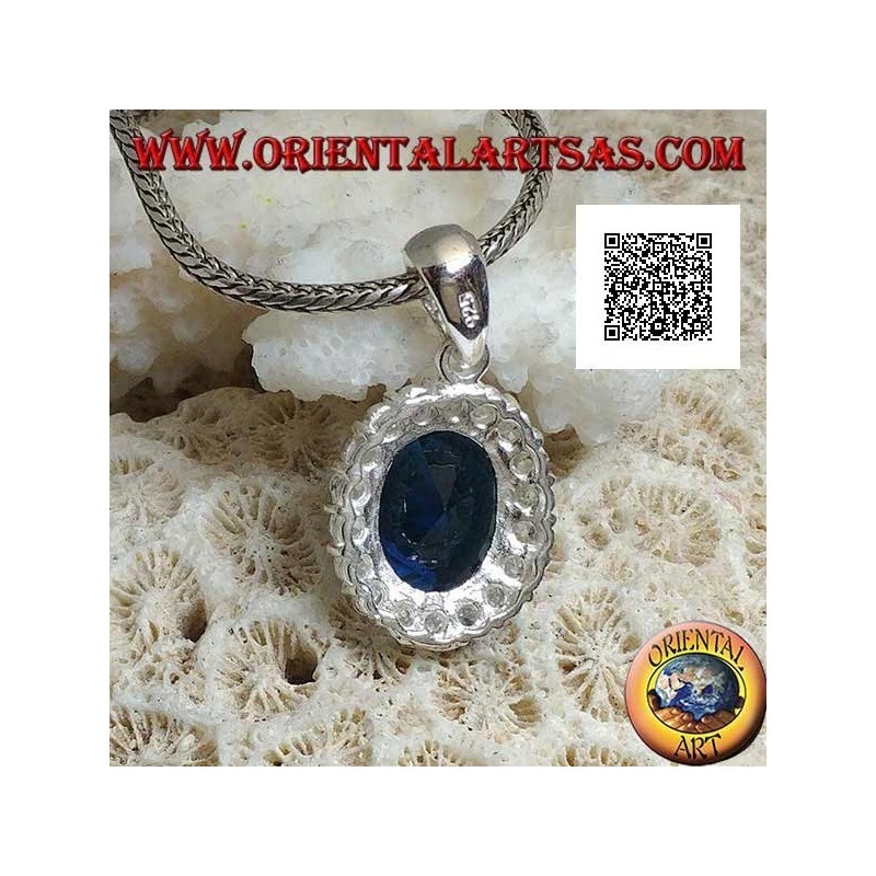 Pendentif en argent avec zircon saphir ovale serti de zircons blancs