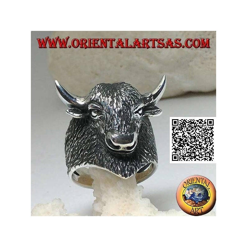 Bague en argent en forme de tête de bison d'Amérique entièrement gravée (grande)