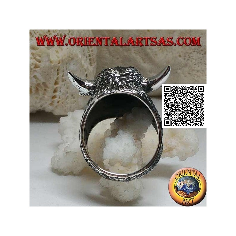Anello in argento a forma di testa di bisonte americano completamente inciso (grande)