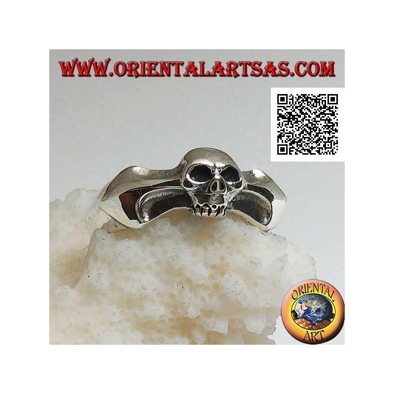 Bague en argent, petit crâne sur une flèche bidirectionnelle