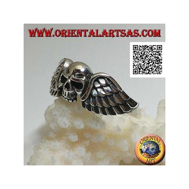 Silver ring, skull without jaw between the wings