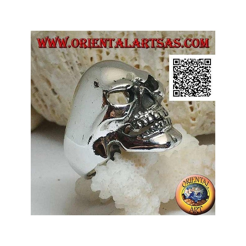 Anello in argento, teschio liscio sorridente con la fossetta sul mento