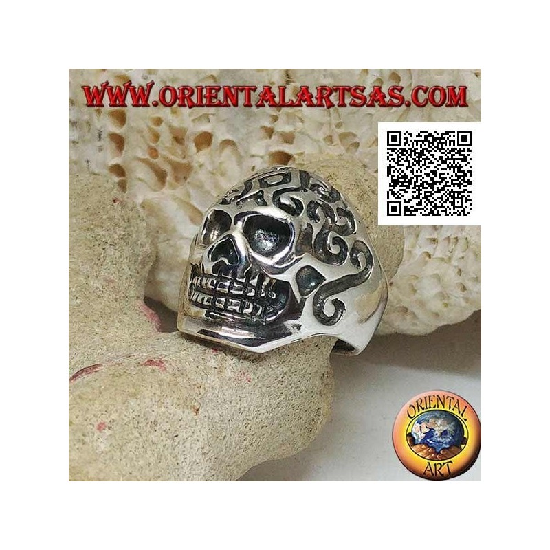 Silver ring, skull with Celtic engravings (triskéll)