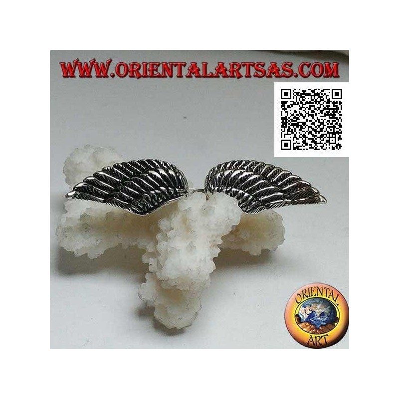 Bague en argent avec doubles ailes d'ange déployées et ouvertes