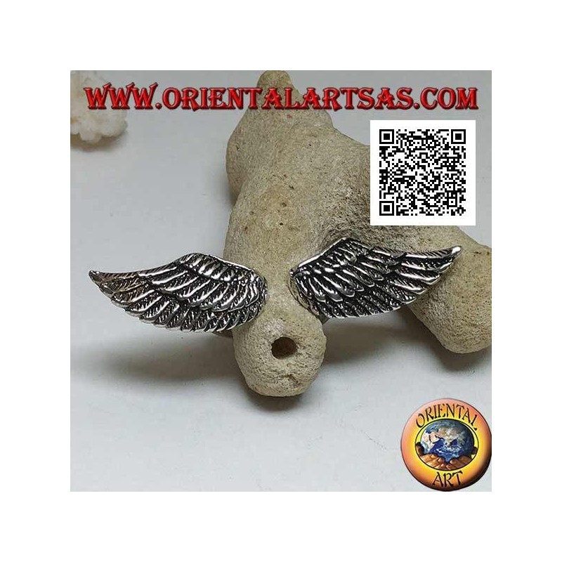 Silver ring with double spread and open angel wings