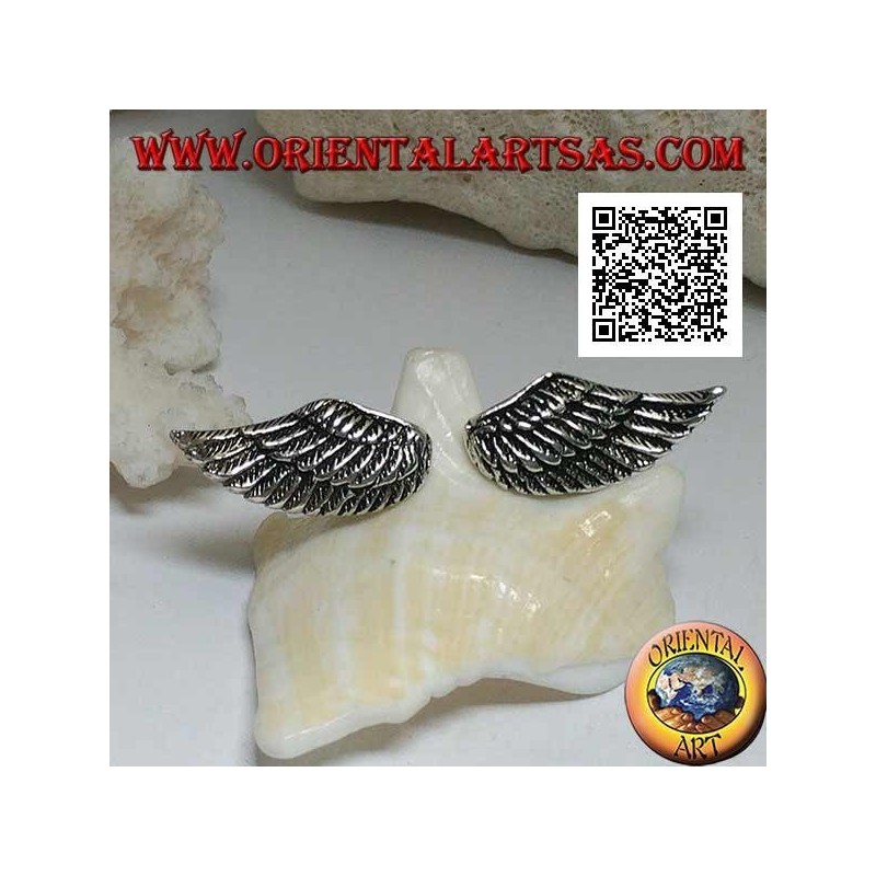 Anillo de plata con doble extensión y alas de ángel abiertas