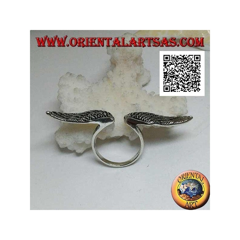Anillo de plata con doble extensión y alas de ángel abiertas