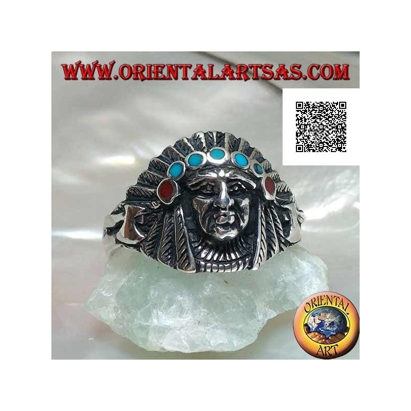 Bague en argent, tête d'Indien d'Amérique avec coiffe de plumes et disques turquoise et corail