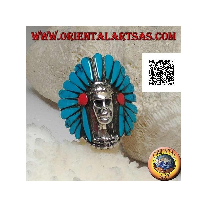 Anello in argento, teschio di un Indiano nativo d'America con copricapo di piume di turchese e dischetti di corallo