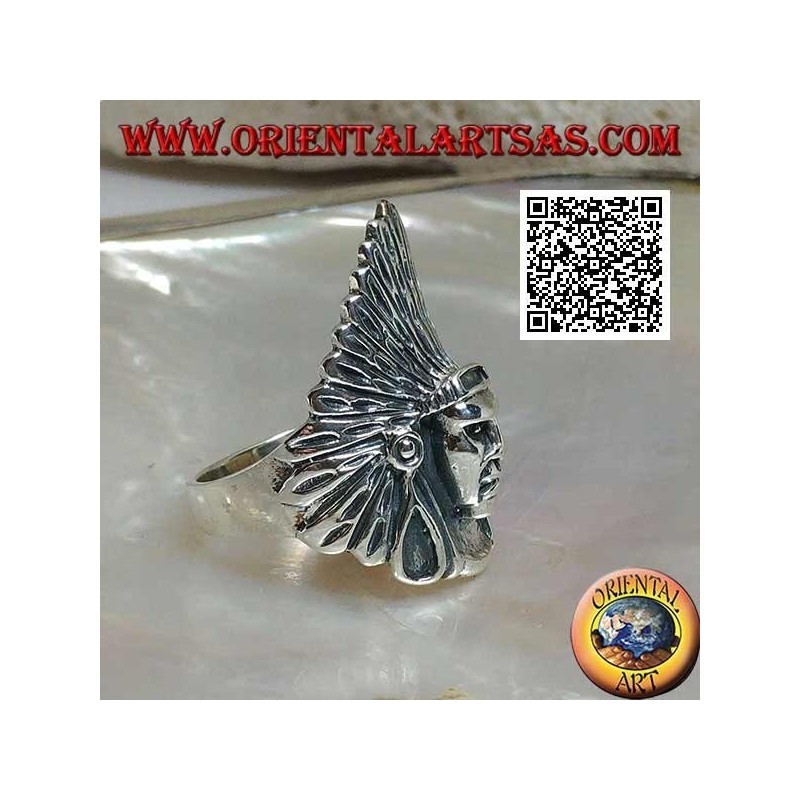 Anello in argento testa di un Indiano nativo d'America con copricapo di piume alto