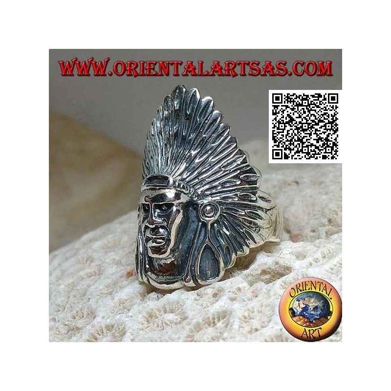 Anillo de plata con cabeza de indio nativo americano con tocado de plumas alto