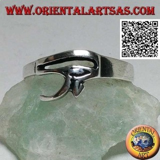 Smooth and essential silver ring with eye of Horus or eye of Ra (small)