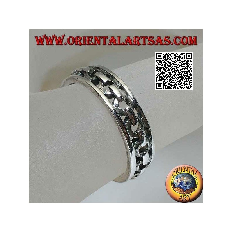 Silberring mit gearbeitetem Band, perforierte Kette zwischen zwei Linien