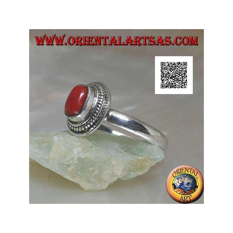 Bague en argent avec corail naturel serti dans un bord tressé (19)