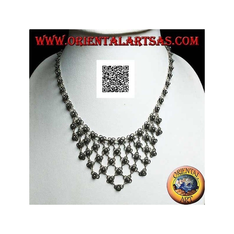 Silber Choker Halskette aus verketteten Blumen mit Blumendekor auf der Brust