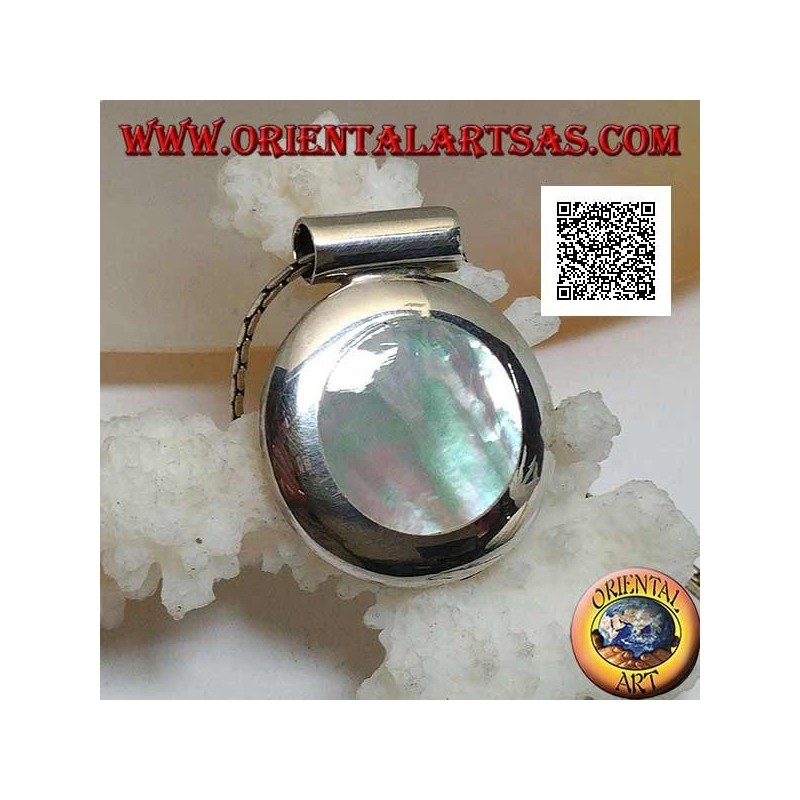 Silver pendant with round mother of pearl on smooth side frame and tubular hook