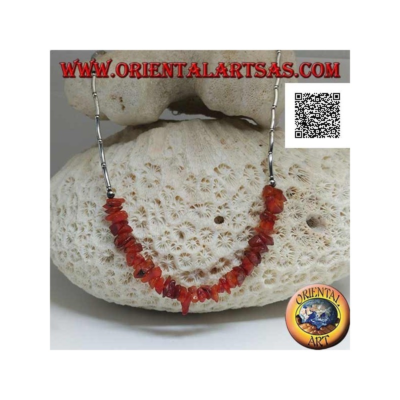 Collier ras de cou en argent 925 ‰, tubes en argent fileté et fragments d'ambre