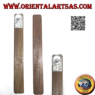 Segnalibro in legno di teak con piastra di alpacca o argentone decorata con delfino (stretto)