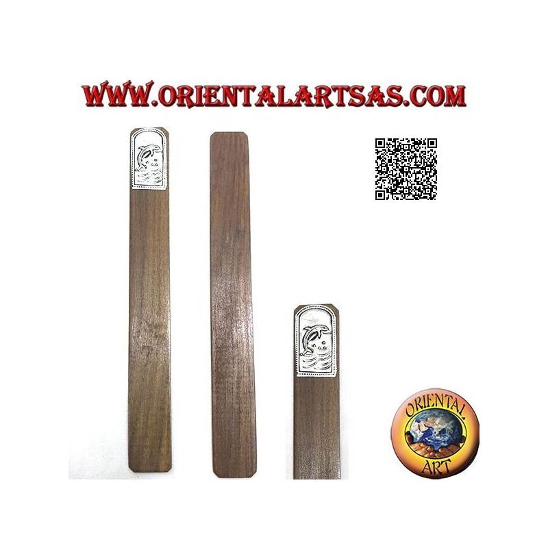 Segnalibro in legno di teak con piastra di alpacca o argentone decorata con delfino (stretto)