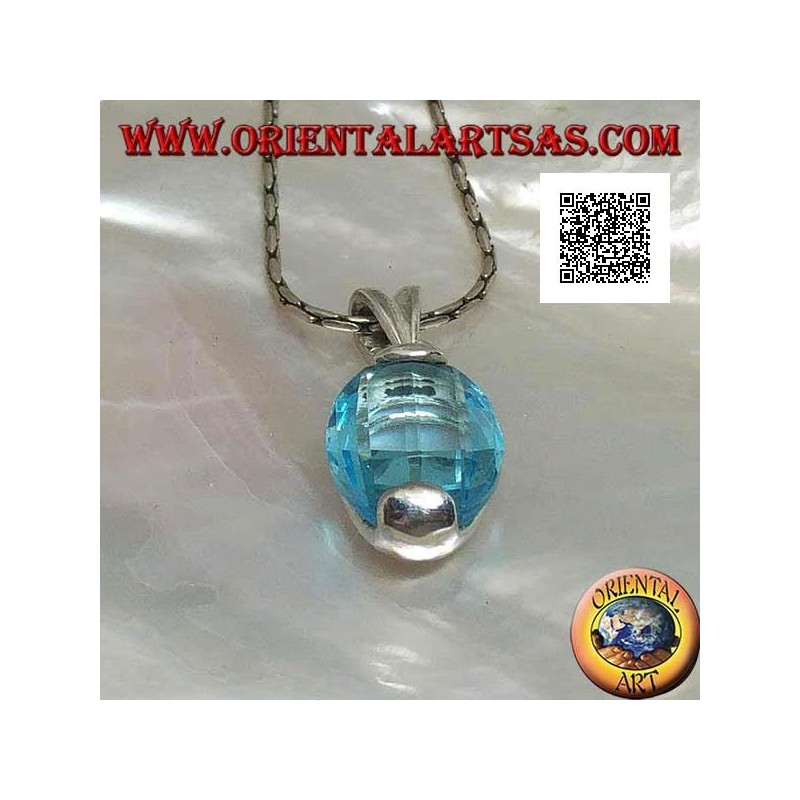 Pendentif en argent avec topaze bleue facettée ovale sertie dessus et dessous