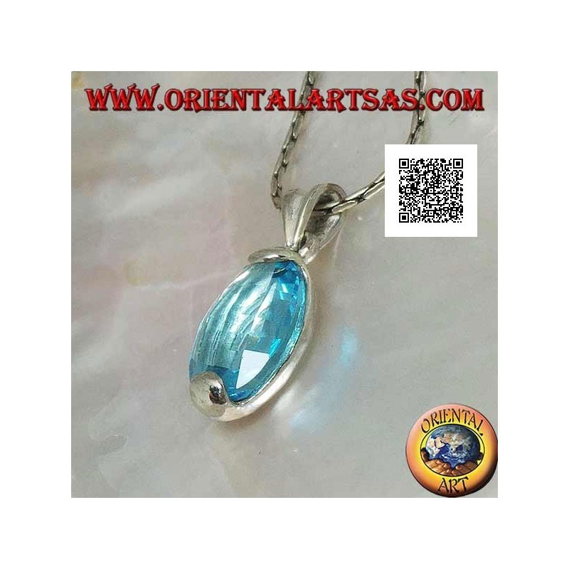 Silberanhänger mit ovalem facettiertem Blautopas oben und unten
